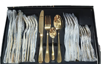 SET DE CUBIERTOS 